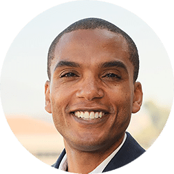 headshot of Randall Winston