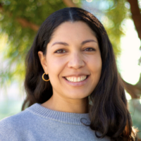 staff headshots (24)